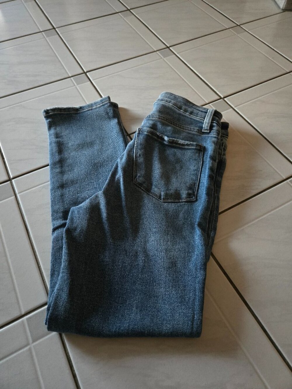 Evereve High Rise Straight Jeans Light Blue 24
